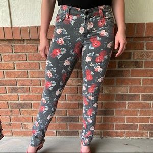 Level 99 Mid Rise Floral Print Skinny Jeans